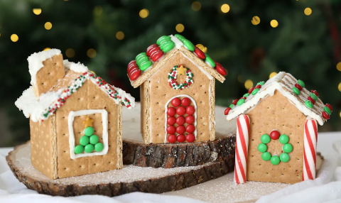 Colorful image of gingerbread house