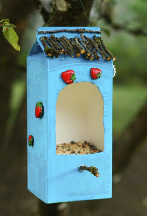 DIY Birdfeeder